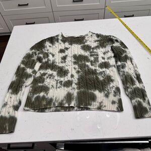 Kut from the Cloth Green and White Sweater M